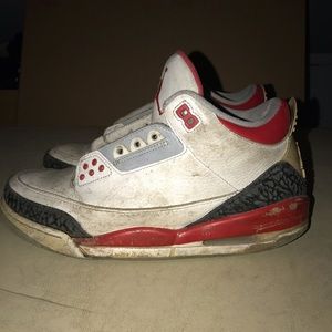 Jordan retro 3 fire red